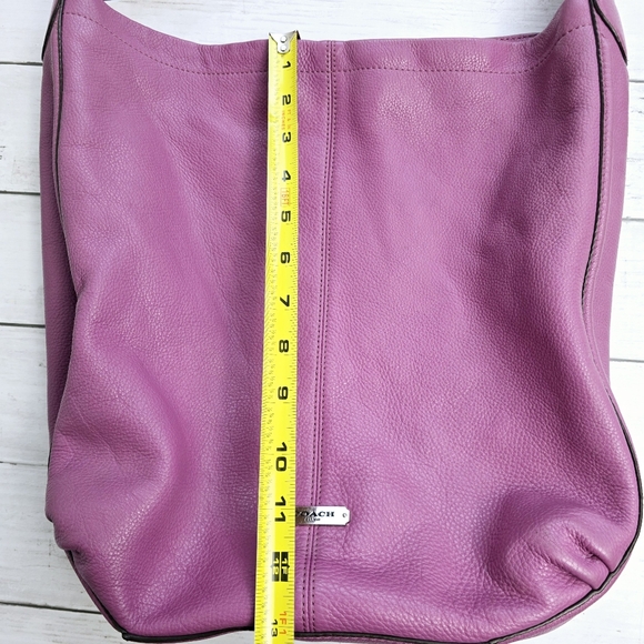 Coach Avery Leather Pebble Hobo Shoulder Purse Bag-Like New! - Picture 12 of 12